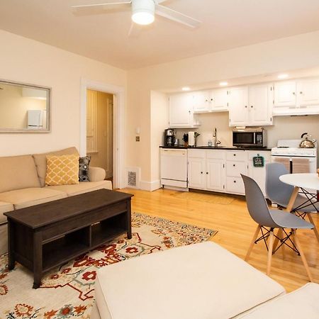 Bright, Newly Renovated 1Bed, 1Bath, Close To Bc, St. Elizabeths, Sleeps 4 Apartamento Boston Exterior foto